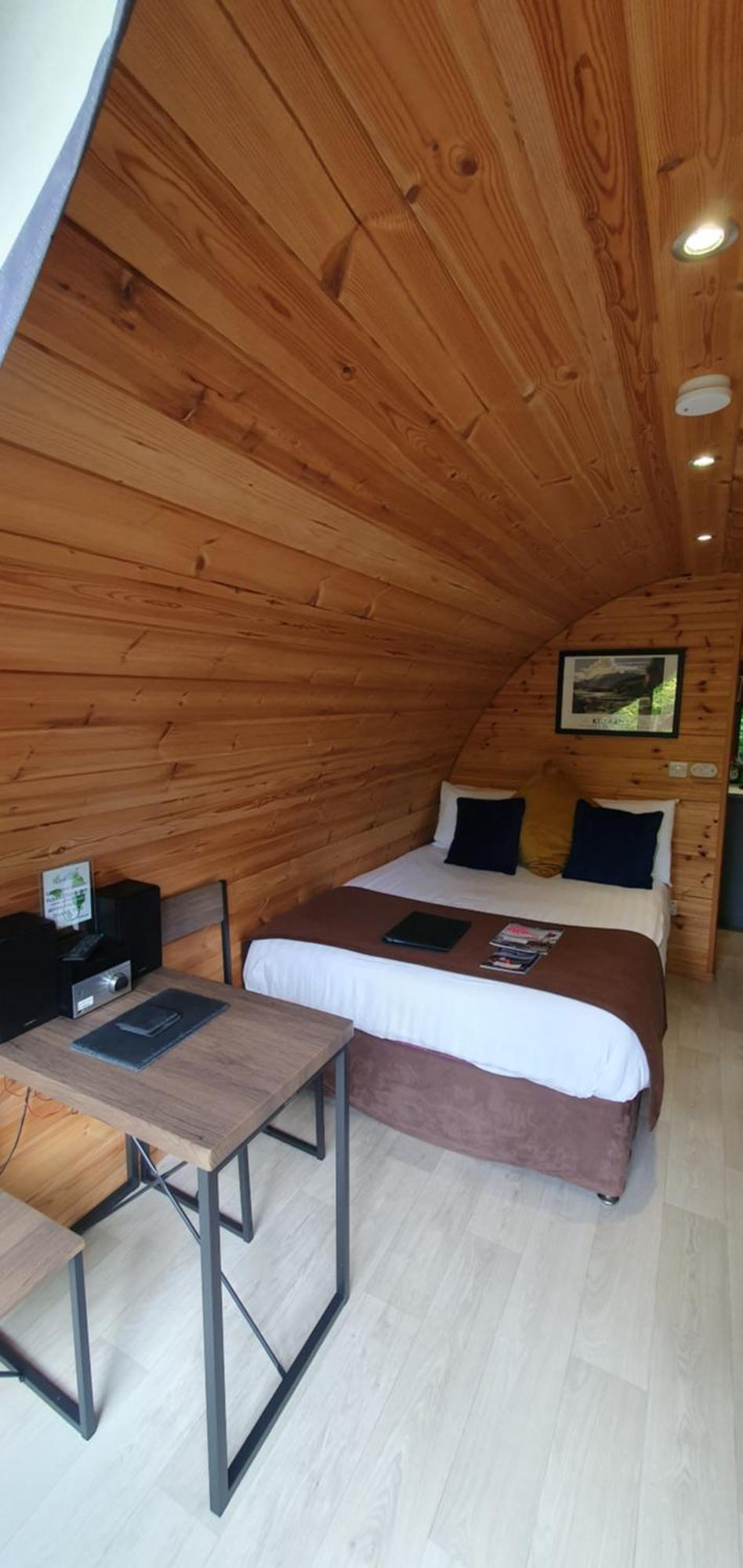 קיל איירן Priory Glamping Pods And Guest Accommodation מראה חיצוני תמונה